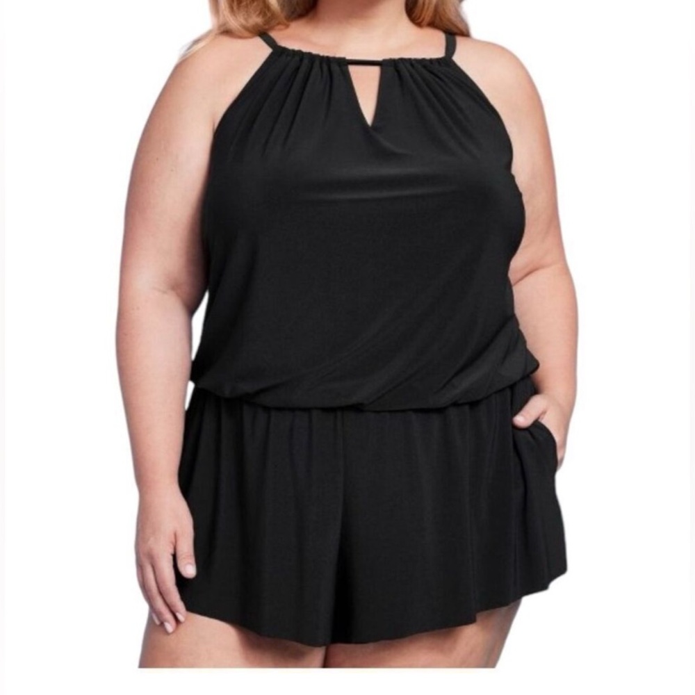 NWT Aqua Green swimsuit romper with pockets and keyhole accent, size 22